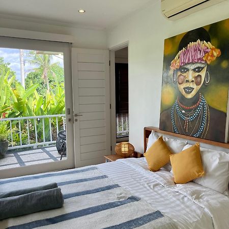 Private Suite In A Kids Friendly Big Shared Villa In Canggu 외부 사진